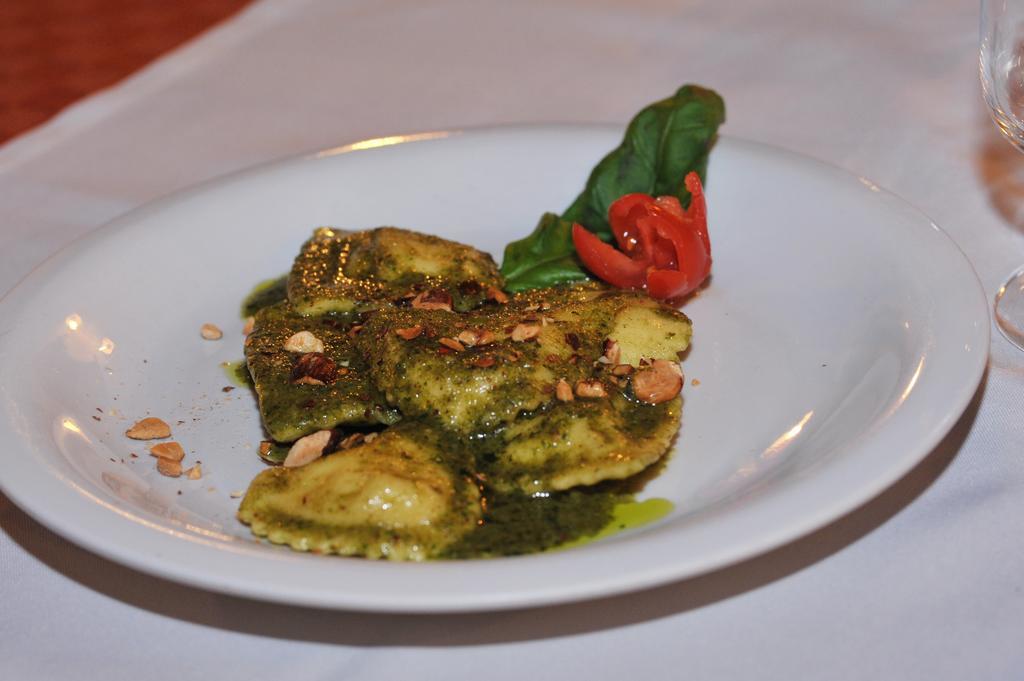Locanda Rurale Santa Marta Avola Luaran gambar